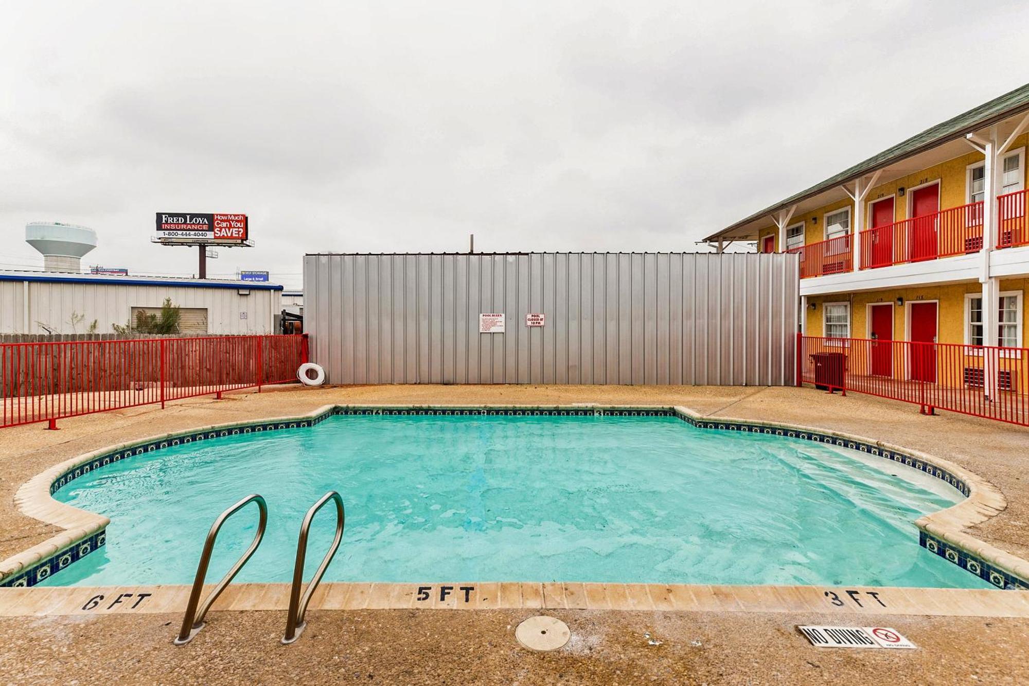 Oyo Hotel San Antonio Lackland Near Seaworld Ngoại thất bức ảnh